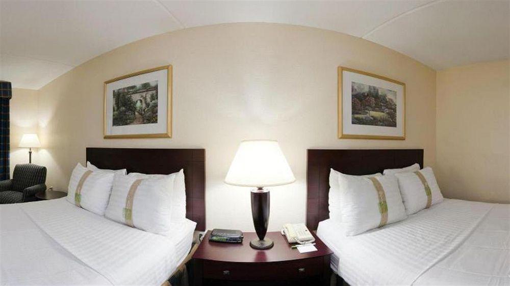 Boxboro Regency Hotel Boxborough Buitenkant foto